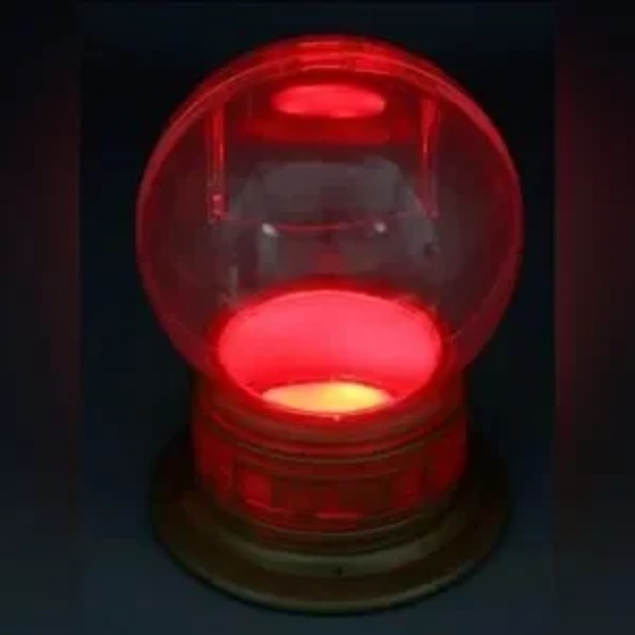 Red One Popcorn Bucket - Picture 3 of 5